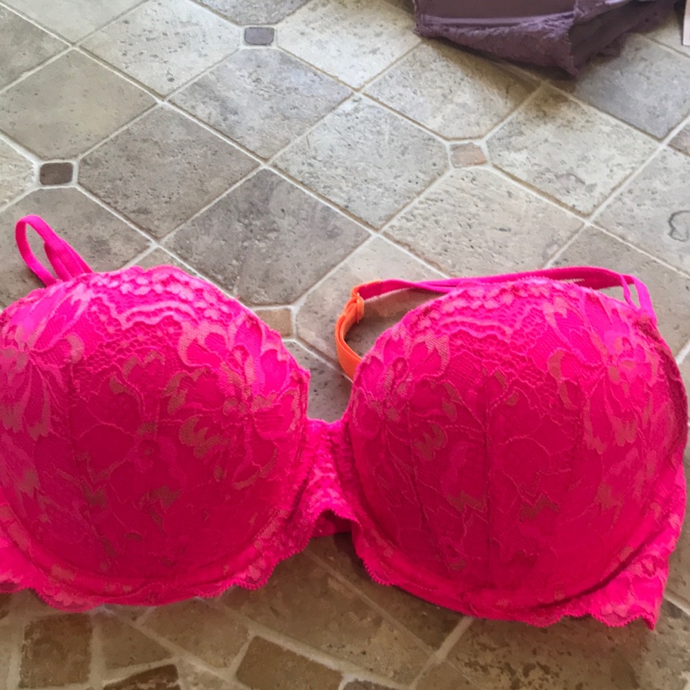 Victoria 's Secret Pink florescent Pink lace bra